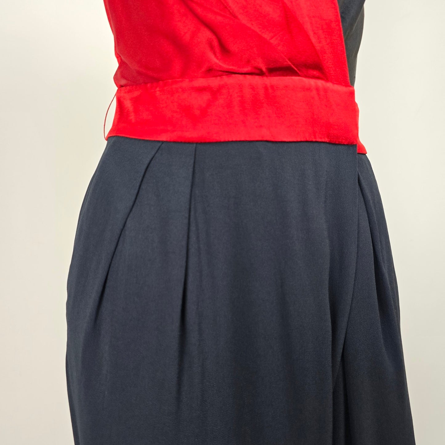Diane Von Furstenberg Red & Navy Halter Neck Jumpsuit Size 0