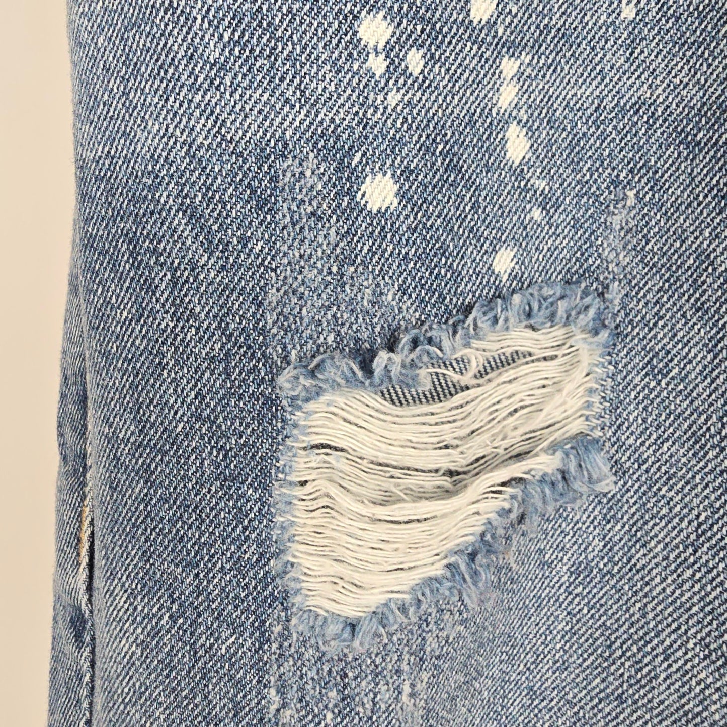 Cabi Jeans 100% bf Straight Leg Paint Splatter Denim Jeans Size