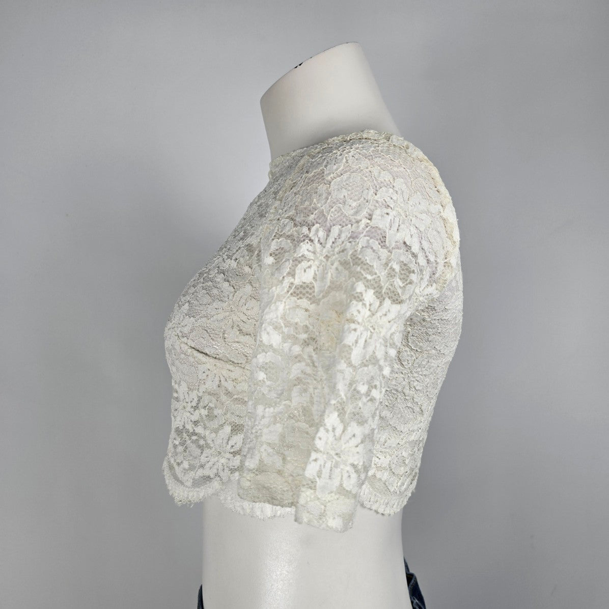 Vintage White Lace Cropped Top Size XS