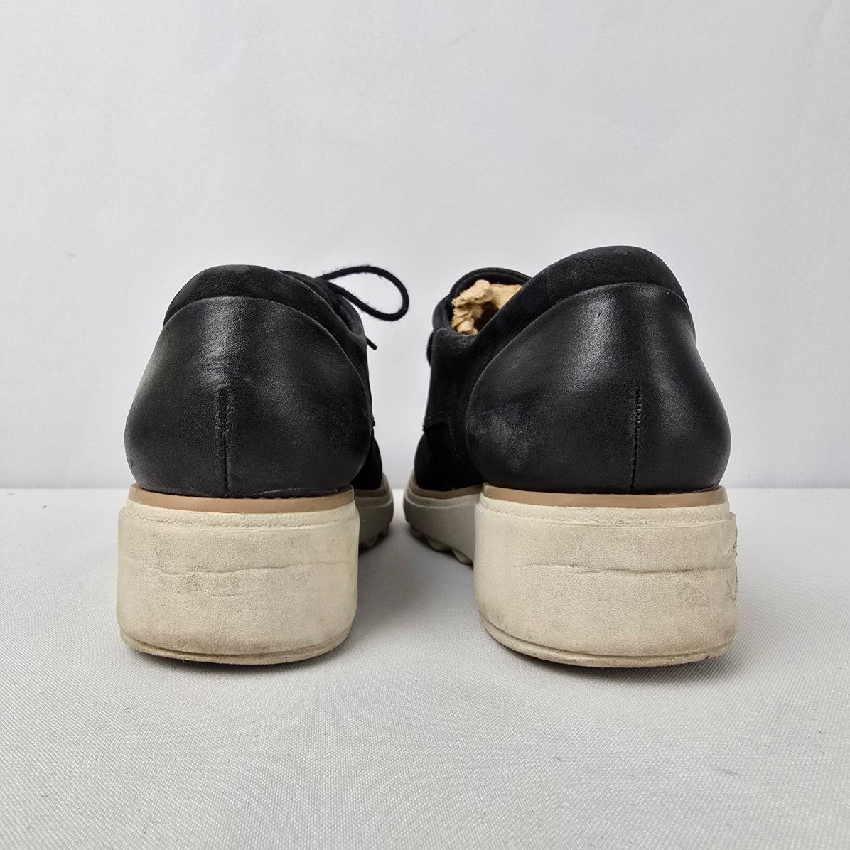 Collection By Clarks Black Lace Up Shoes Size 7.5