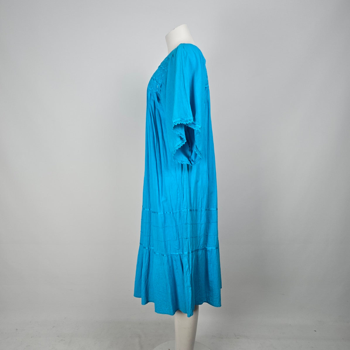 Vintage Blue Lace Detail Flare Sleeve Midi Dress Size L/XL