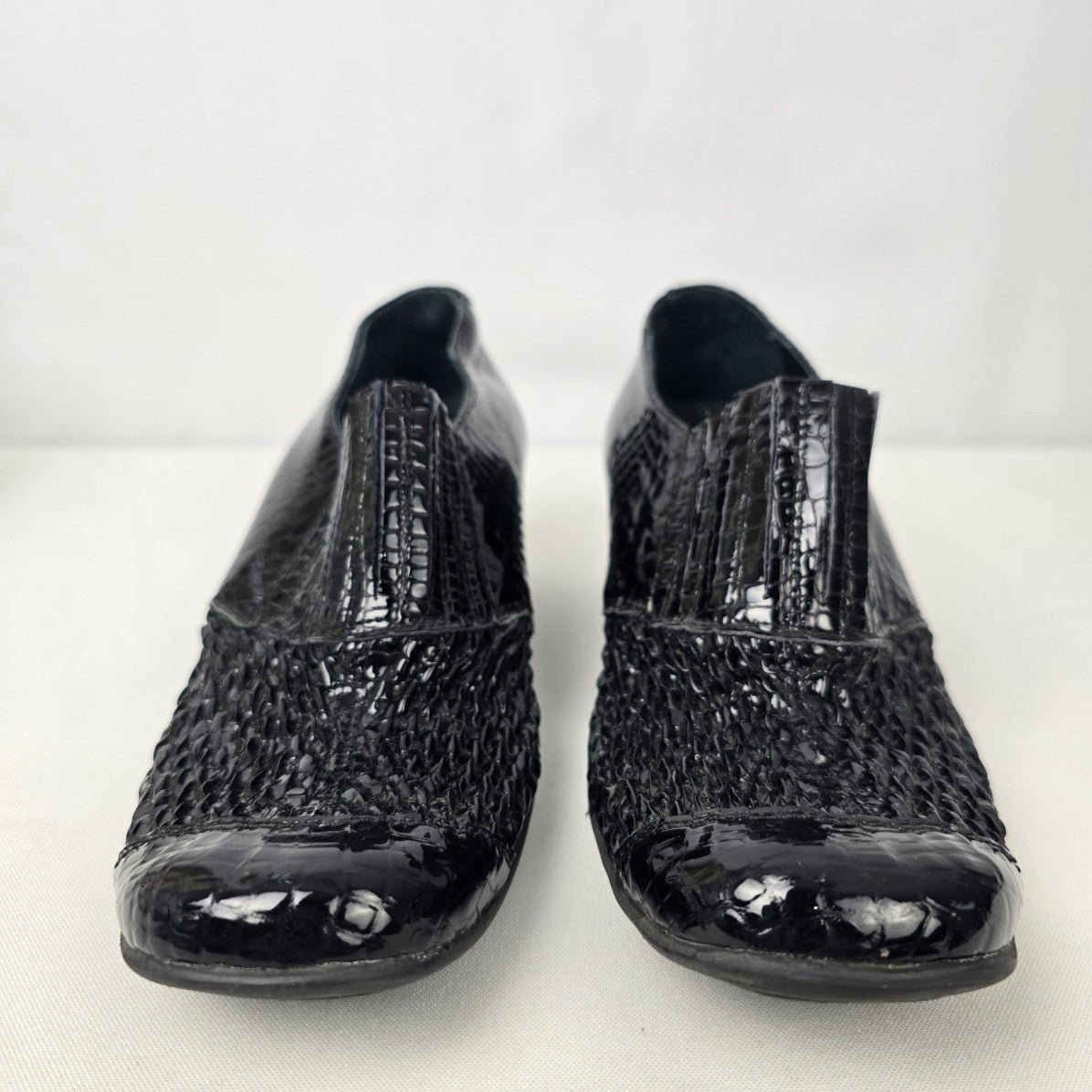 Helle Comfort Black Patent Heeled Shoes Size 7.5