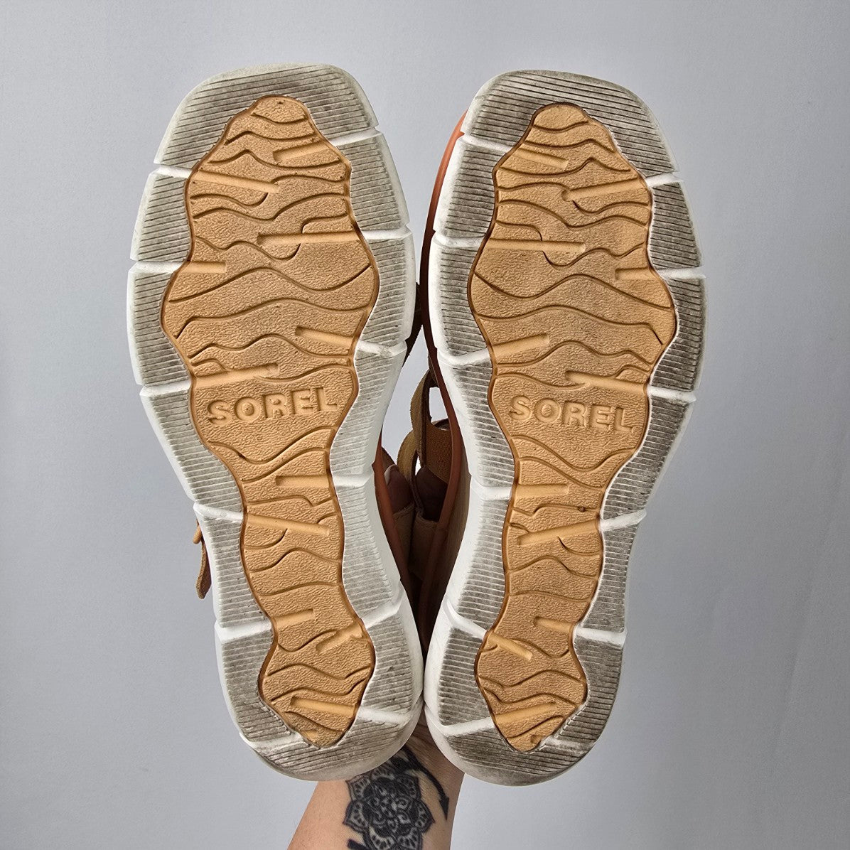 Sorel Brown Leather Joanie III Ankle Strap Sandals Size 7