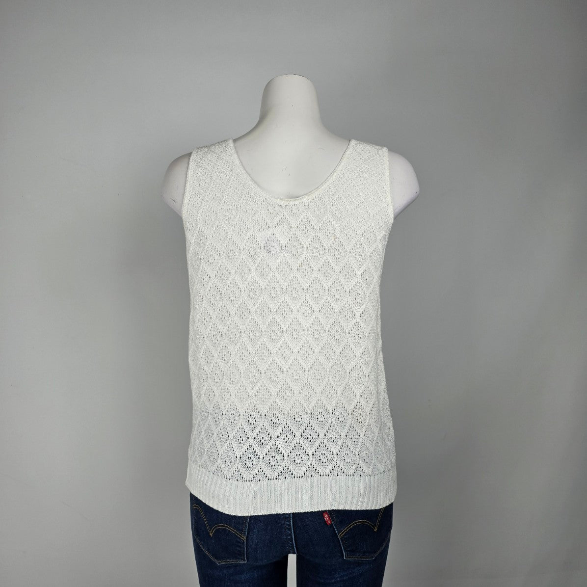 Vintage White Knit Sleeveless Sweater Top Size M