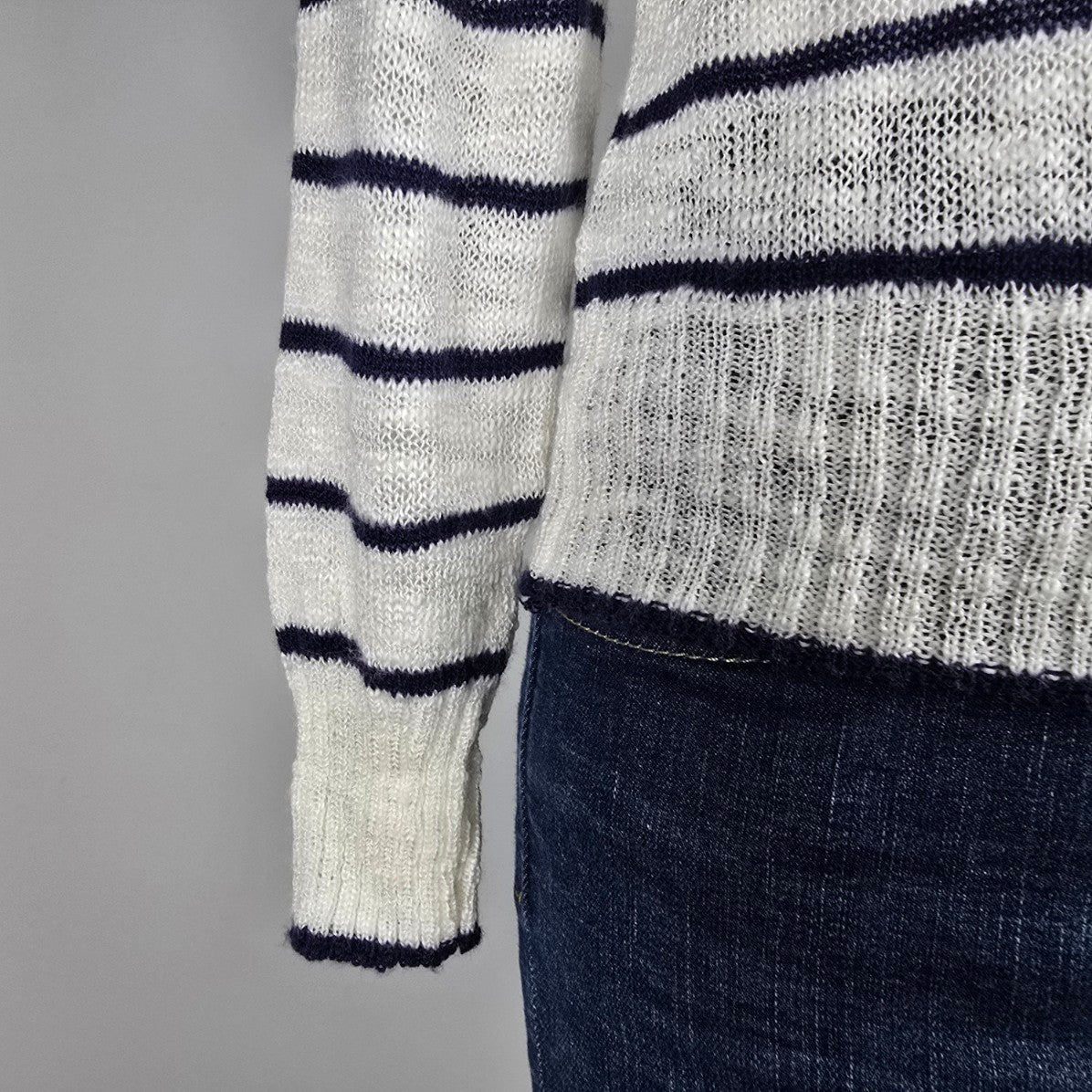 Vintage Paris Star White Stripped Knit Sweater Size M