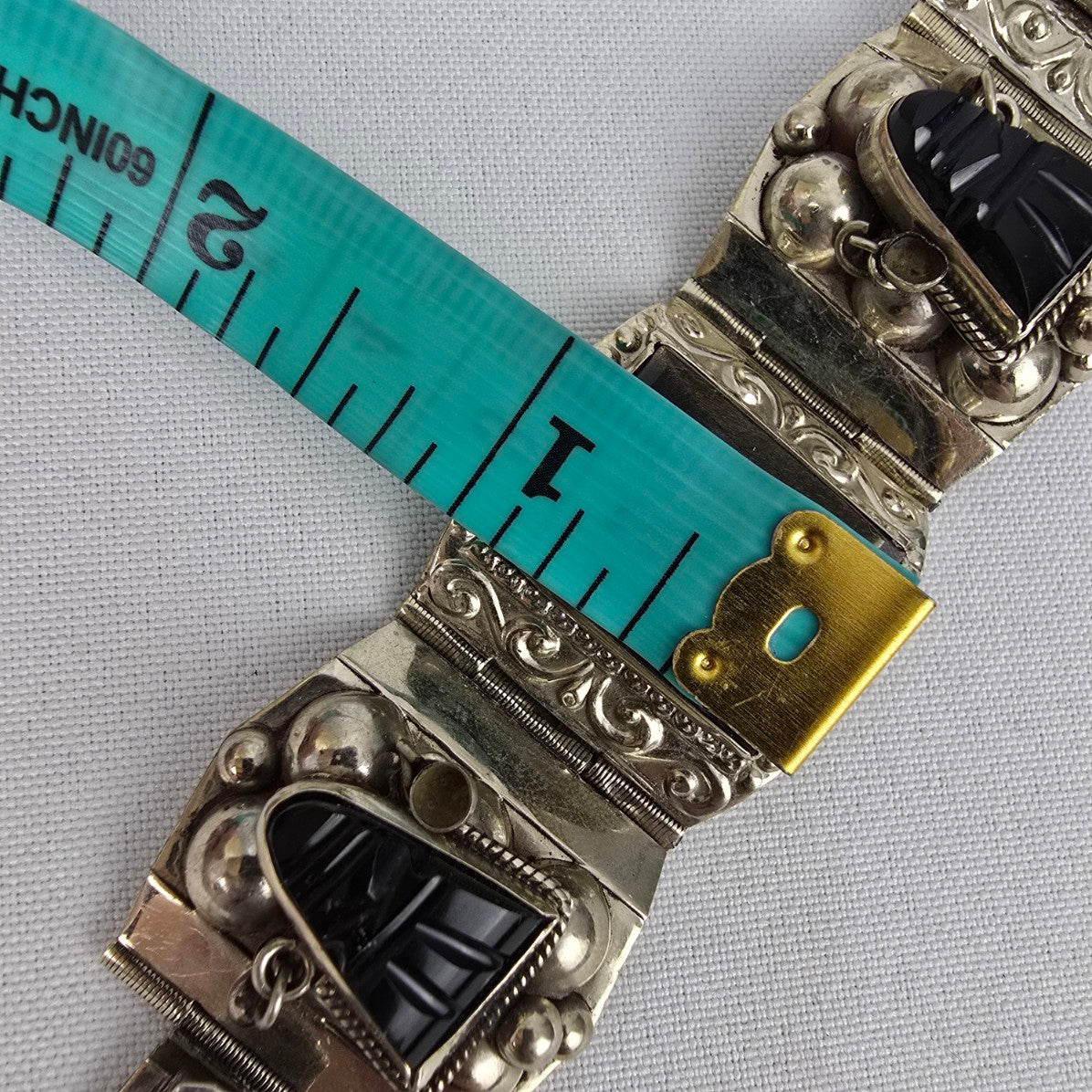 Vintage Taxco 925 Onyx Carved Silver Link Bracelet