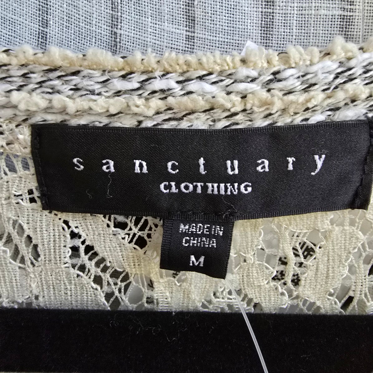 Sanctuary Cream Lace Short Sleeve Top Size M