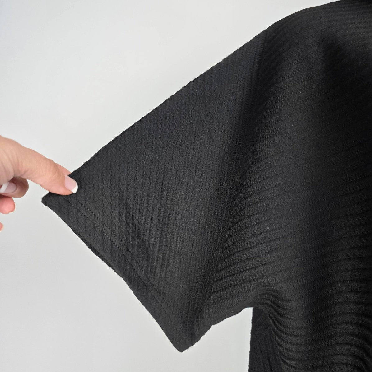 Papillon Black High Neck Poncho Top Size M