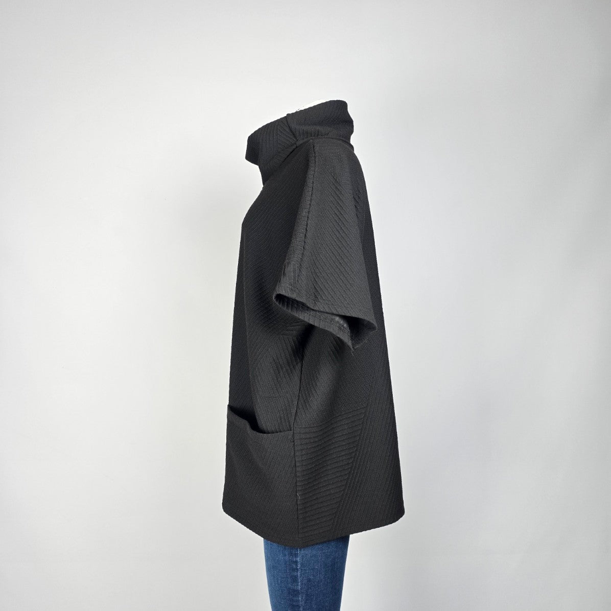Papillon Black High Neck Poncho Top Size M