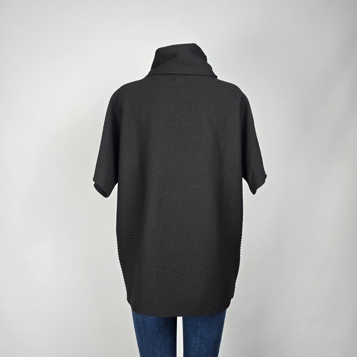 Papillon Black High Neck Poncho Top Size M