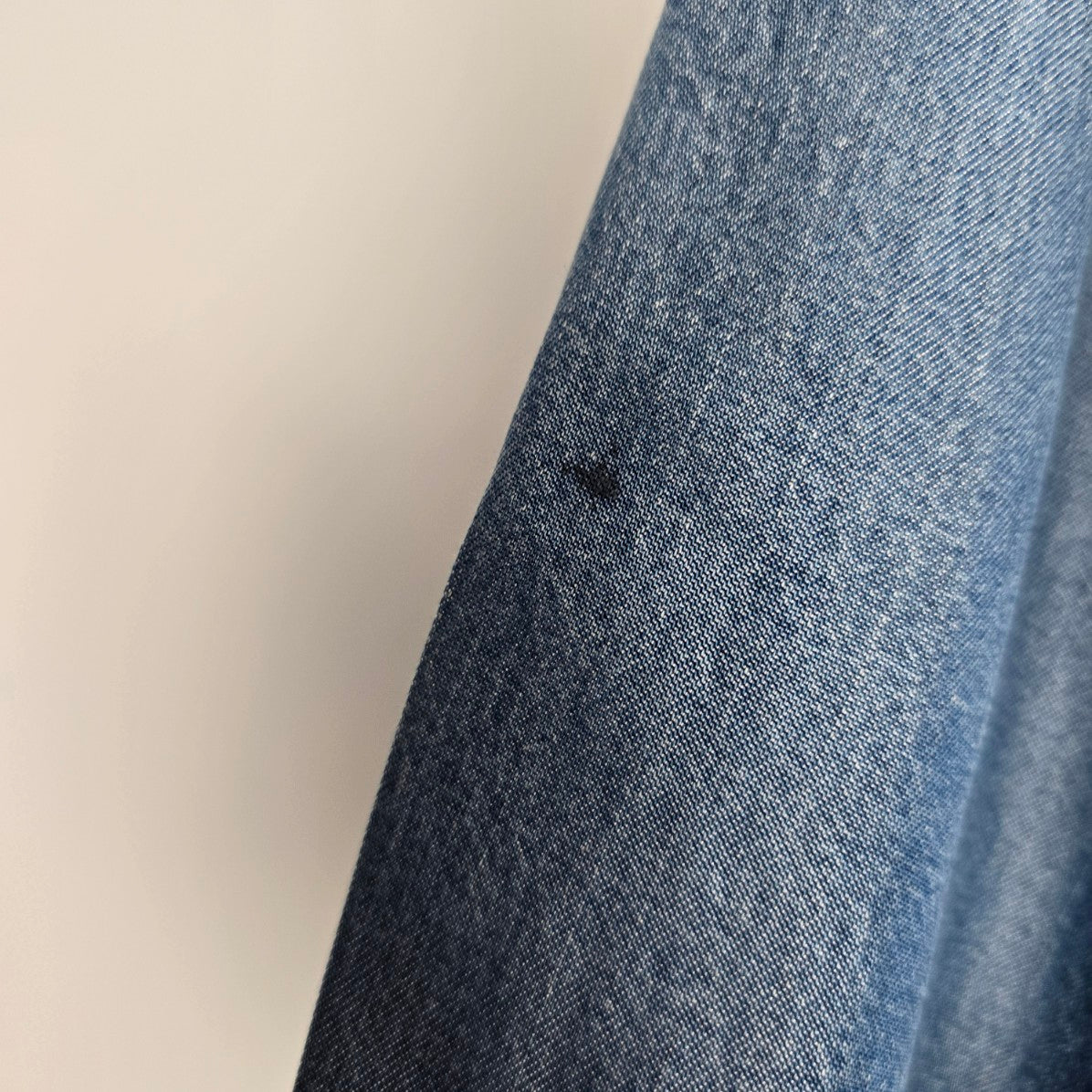 GG Jeans Button Up Collared Chambray Shirt Size XL