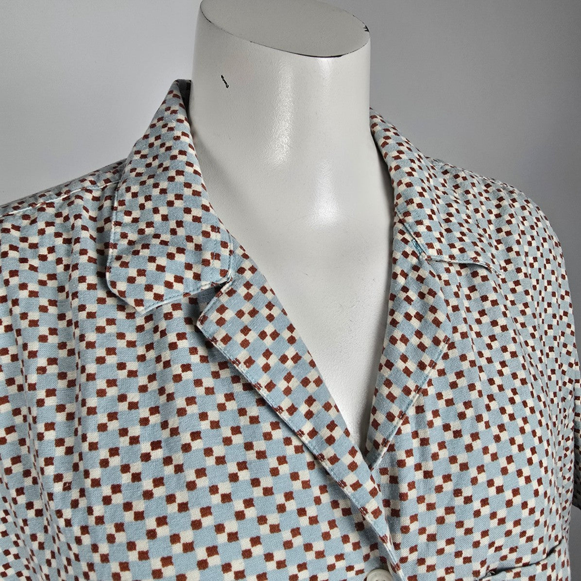 Levis Blue Retro Print Button Up Top Size XL