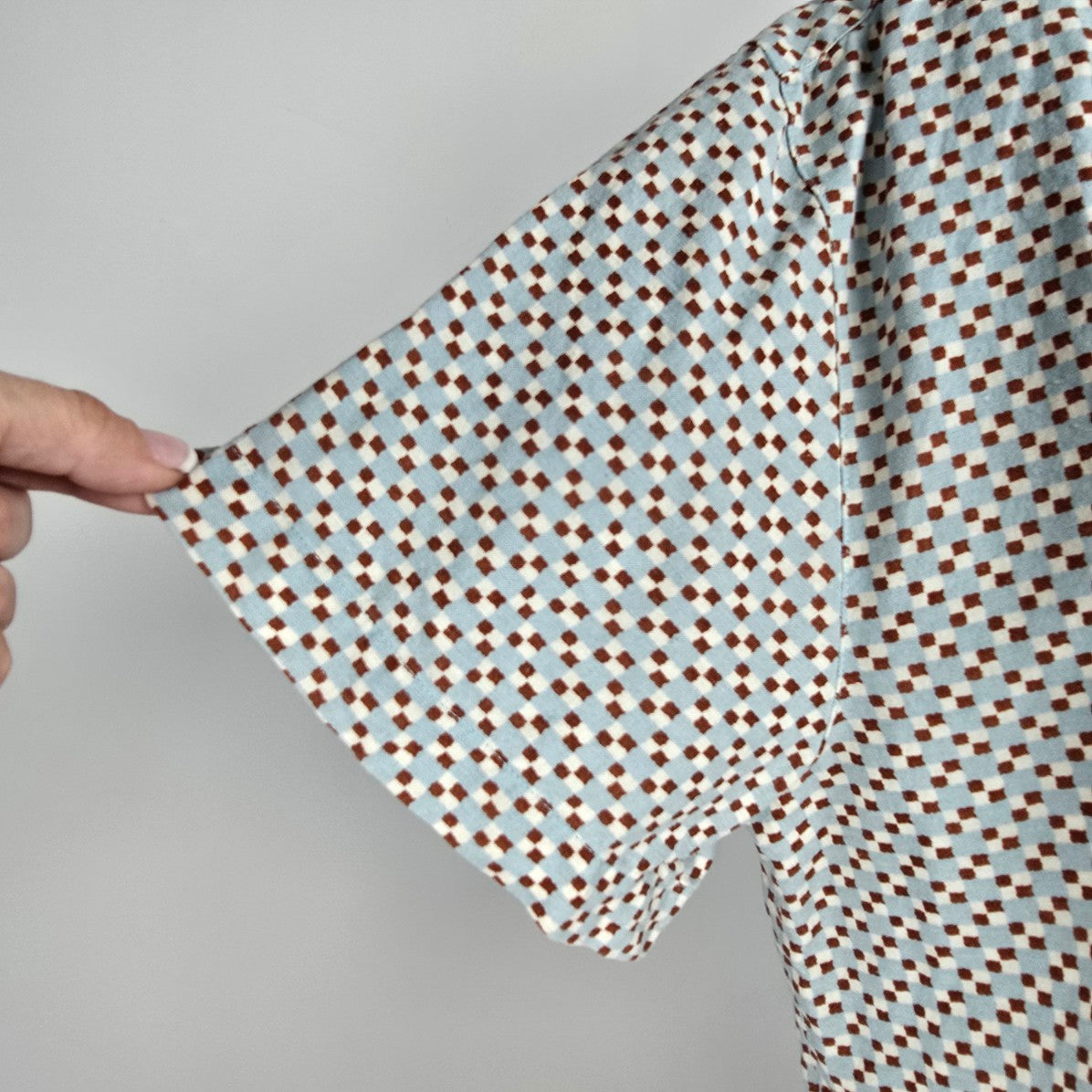 Levis Blue Retro Print Button Up Top Size XL