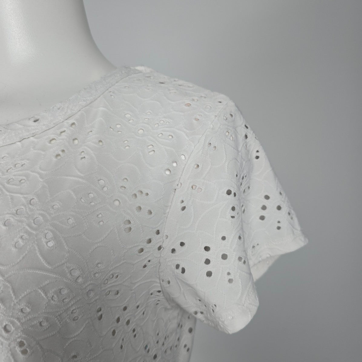 Nanette Lepore White Eyelet Peplum Top Size M