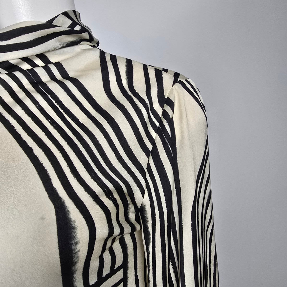 MNG Italian Fabric Cream & Black High Neck Blouse Size XS
