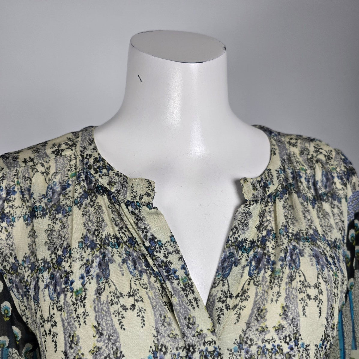 Patrons of Peace Blue Floral Blouse Top Size S