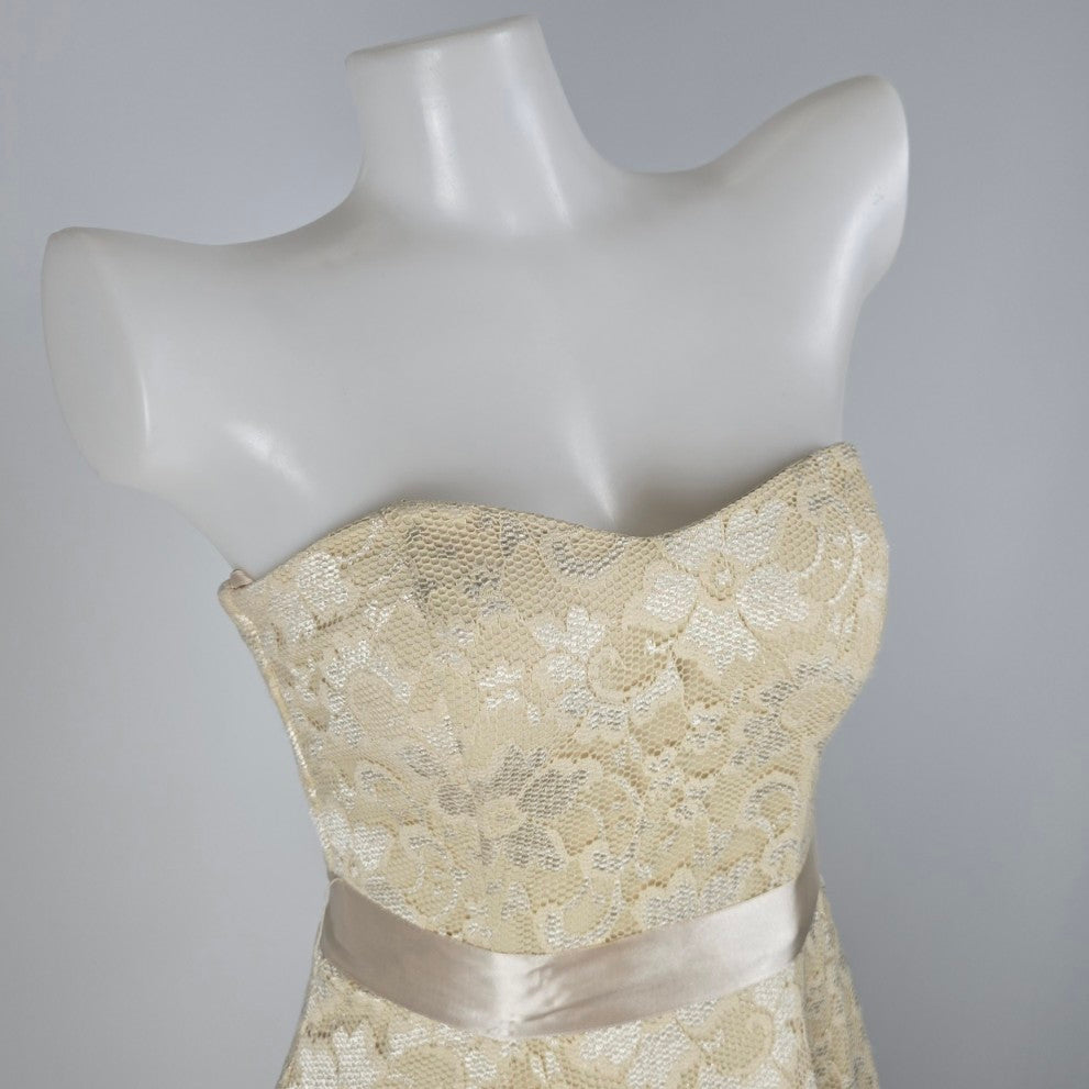 Nights By Teeze Me Cream Lace Satin Belted Fit & Flare Event Dress Size 3/4