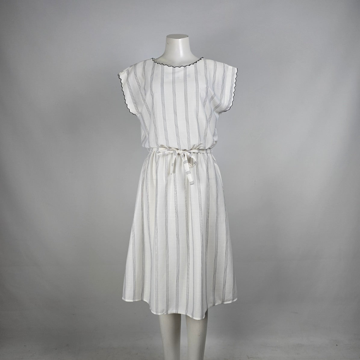 Vintage Koppy Katt White Stripped Fit & Flare Dress Size M/L