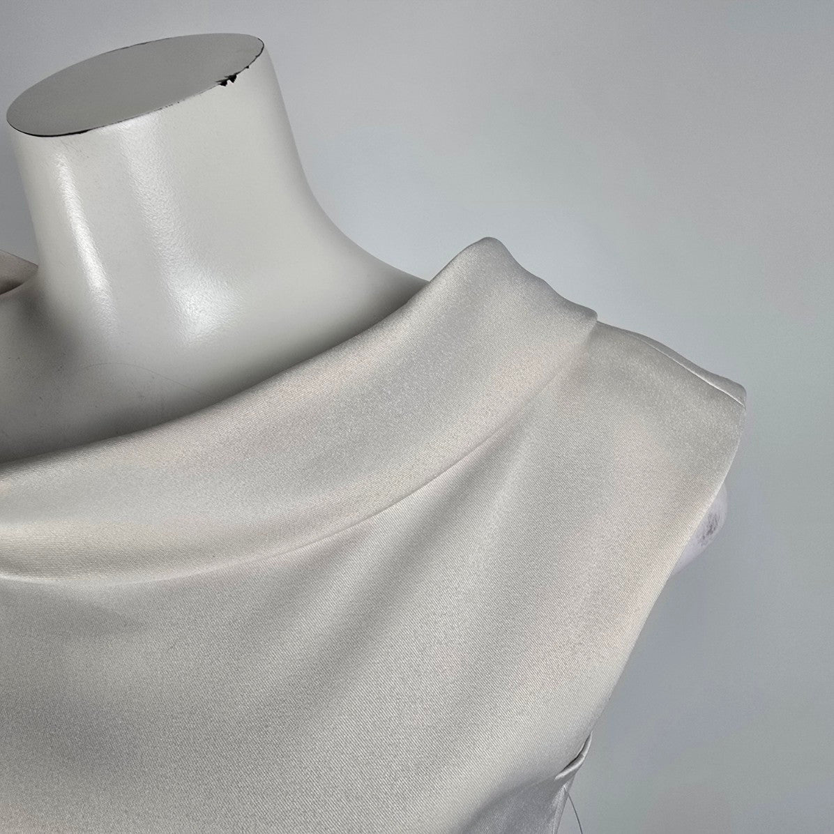 London Times Cream Cowl Neck Ruched Sheath Dress Size 6