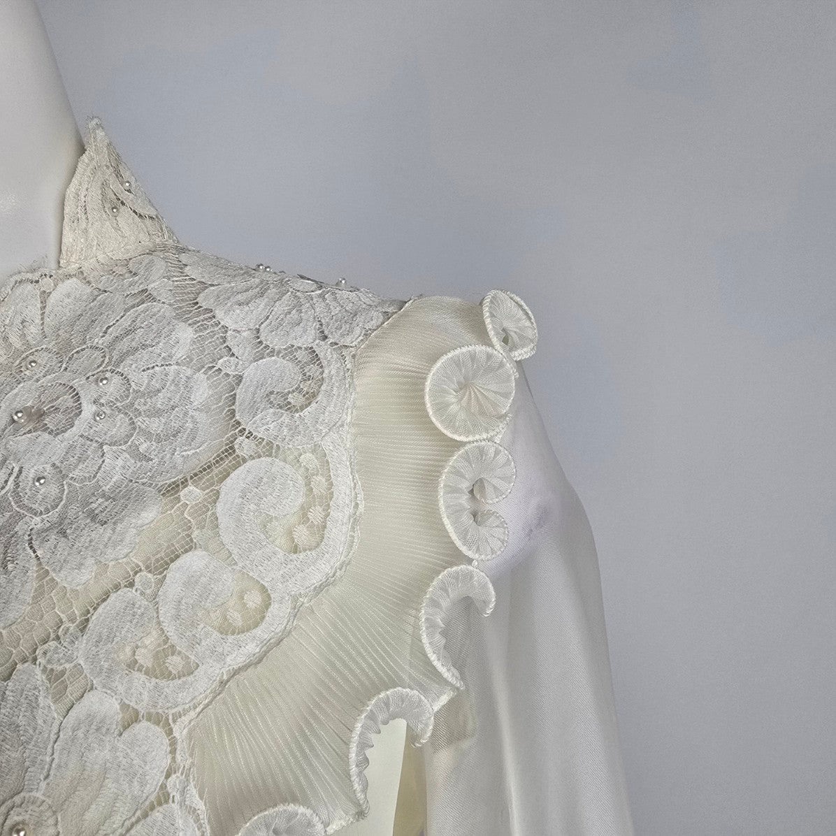 Vintage Party Time White Empire Waist Wedding Gown Size S