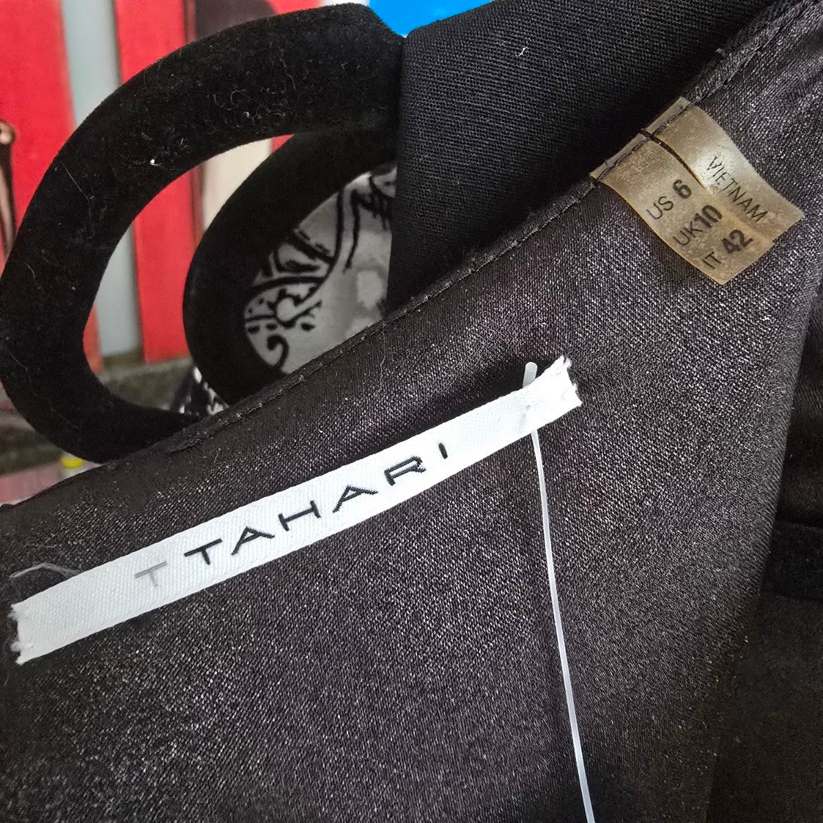 Tahari Black Cotton Sheath Mini Dress Size 6