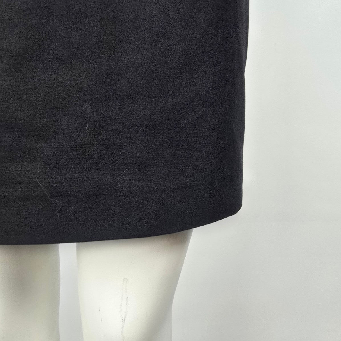 Tahari Black Cotton Sheath Mini Dress Size 6