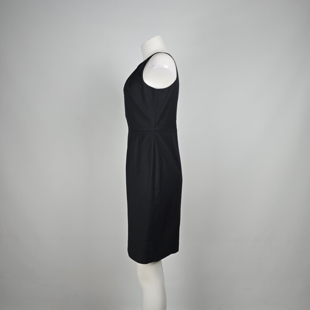 Tahari Black Cotton Sheath Mini Dress Size 6