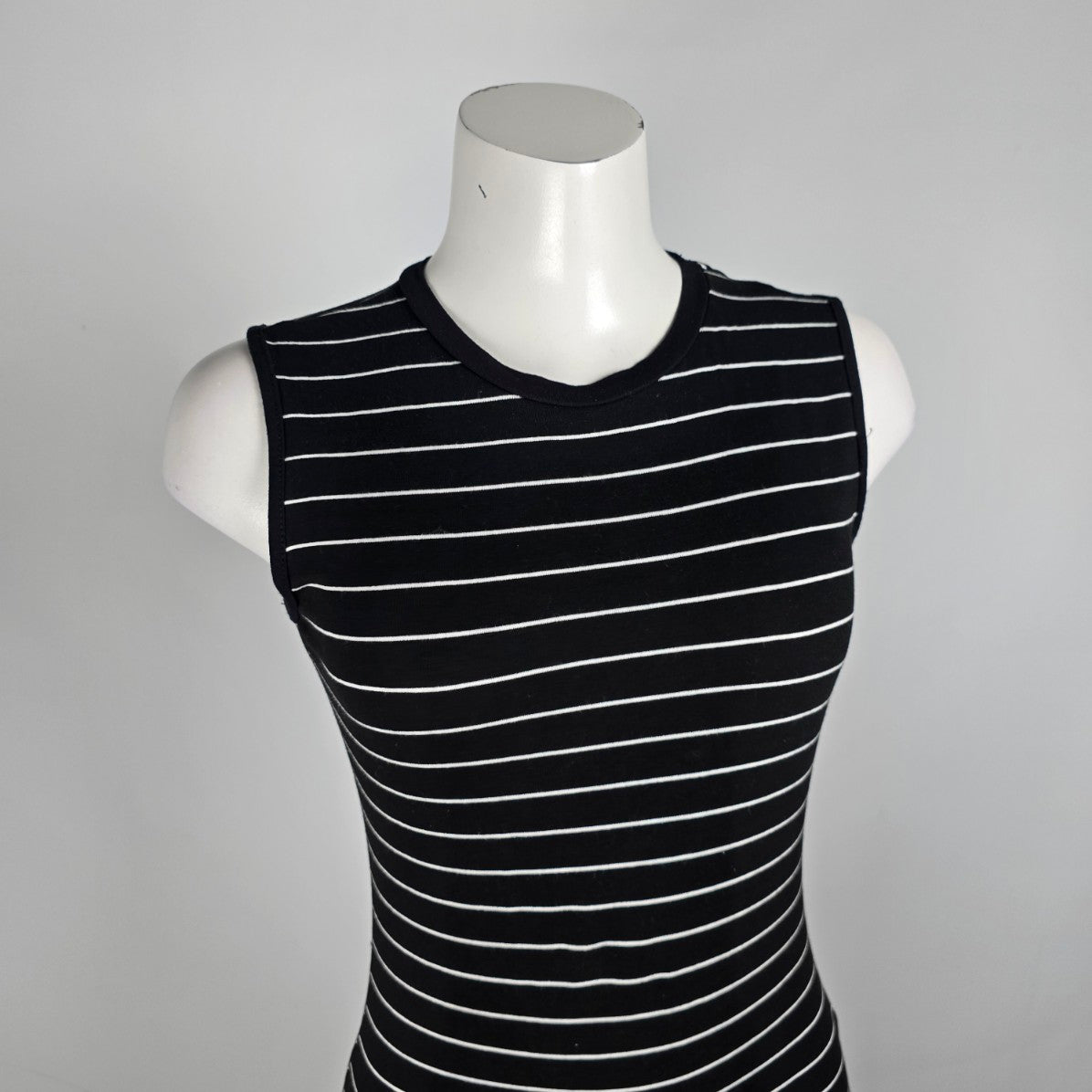Anistar Black Stripped Maxi Dress Size M