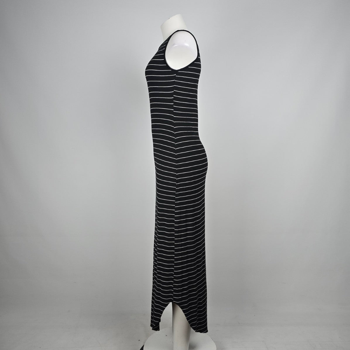 Anistar Black Stripped Maxi Dress Size M