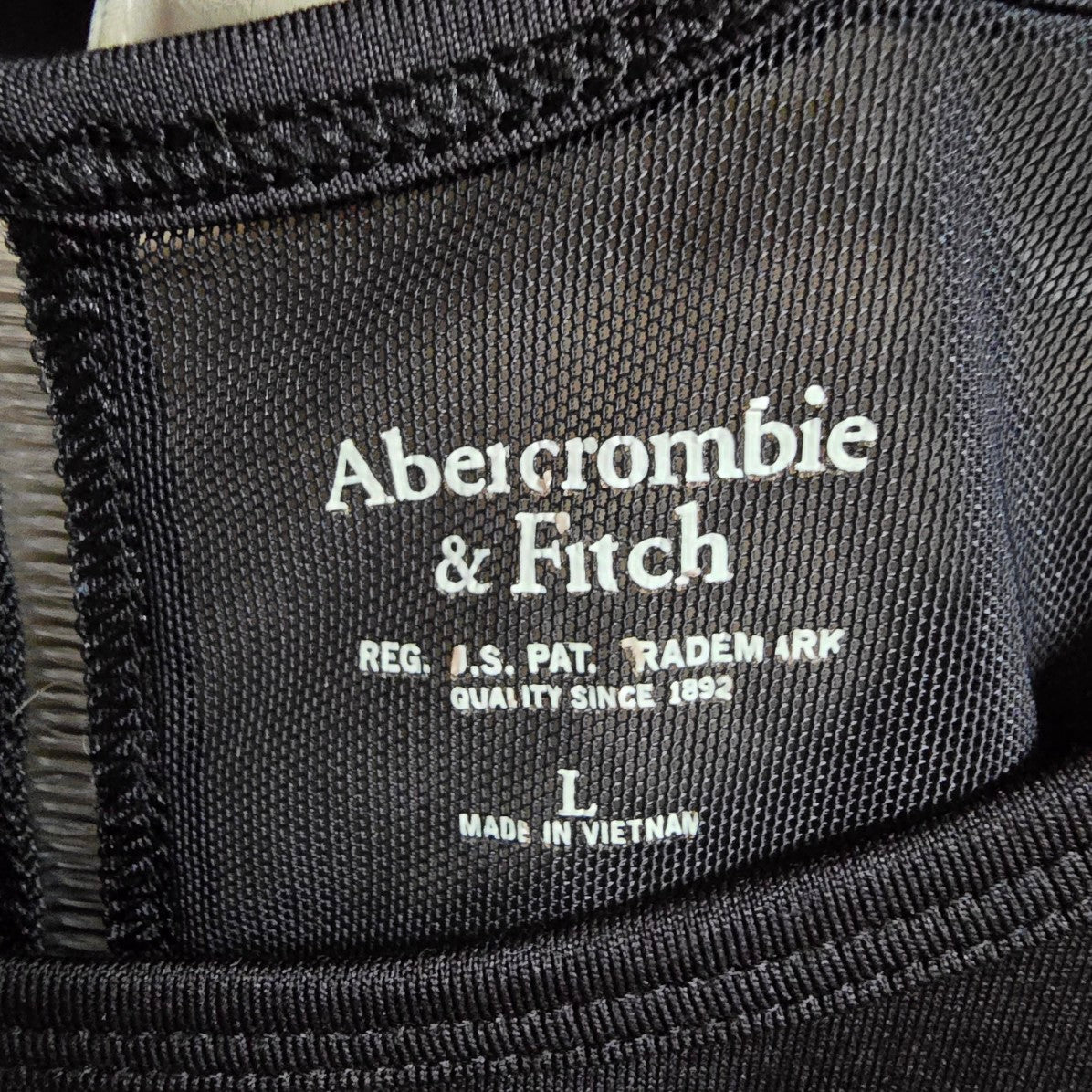 Abercrombie & Fitch Black Sleeveless Top Size L
