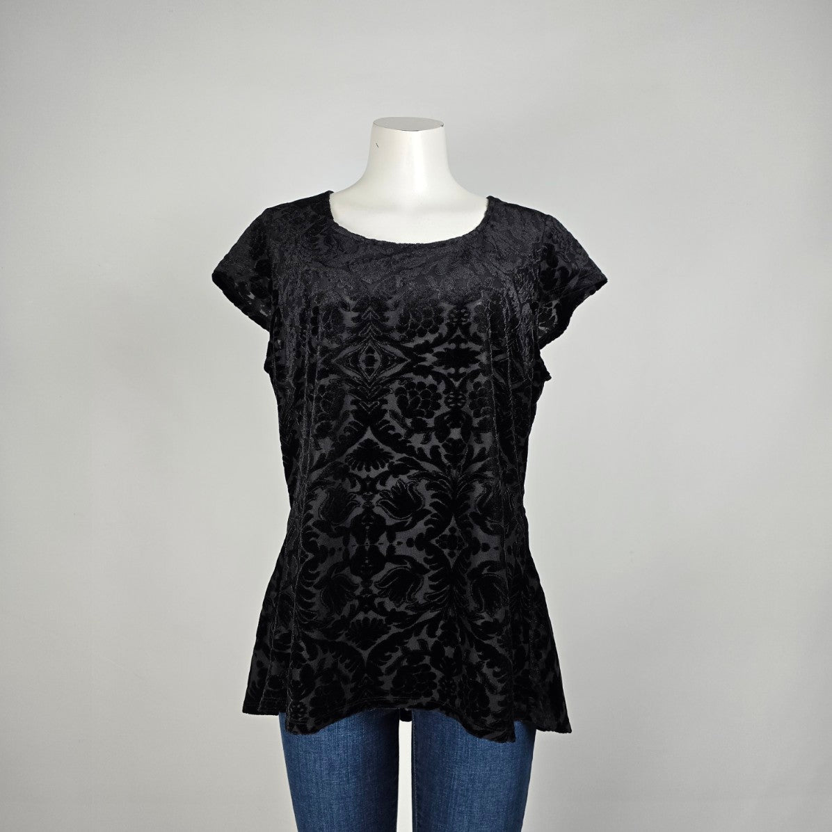Addition Elle Black Velour Flower Top Size 1X