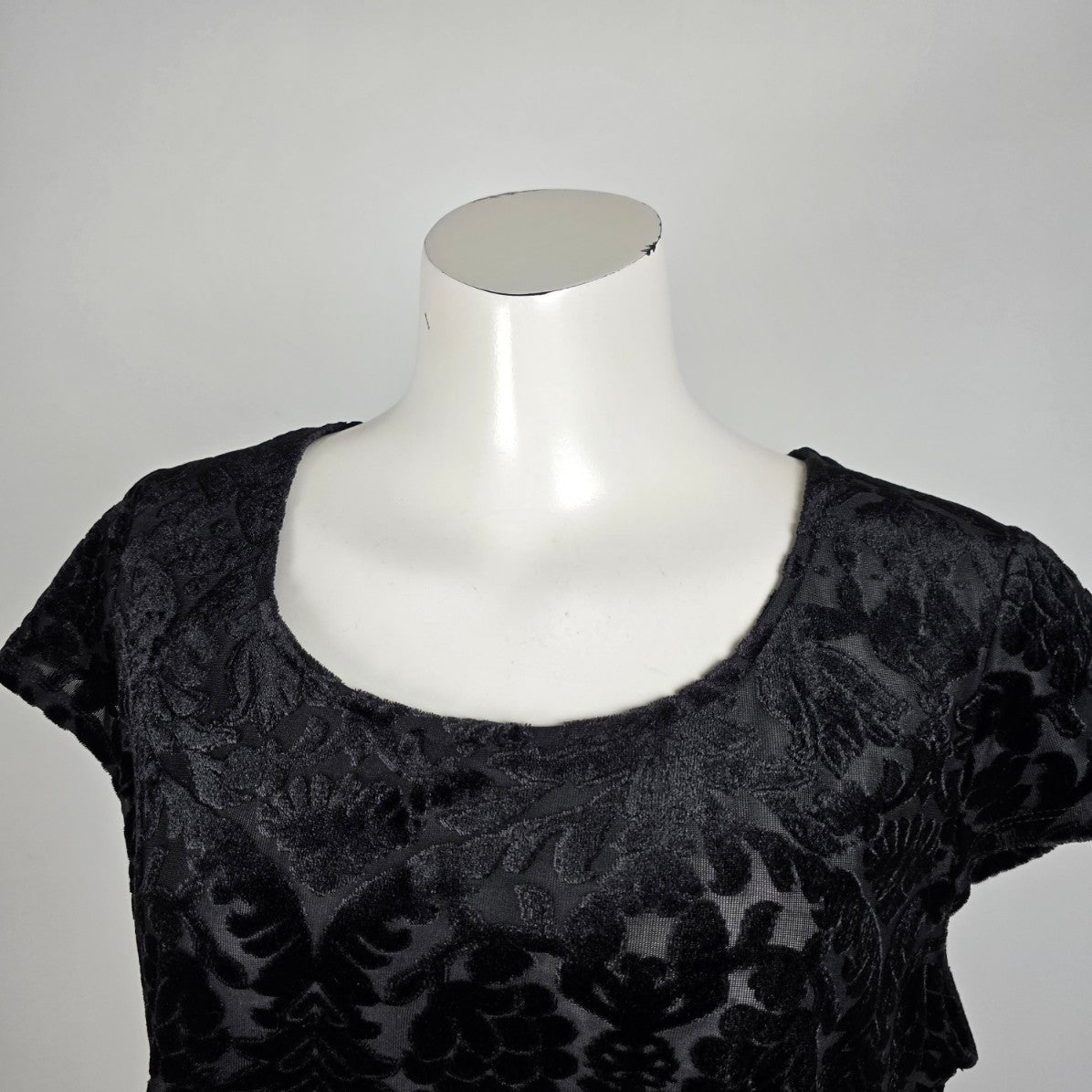 Addition Elle Black Velour Flower Top Size 1X