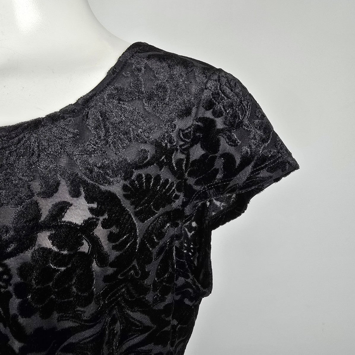 Addition Elle Black Velour Flower Top Size 1X