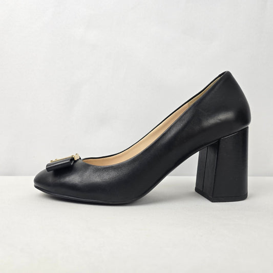 Cole Haan Black Leather Chunky Heeled Shoes Size 7.5