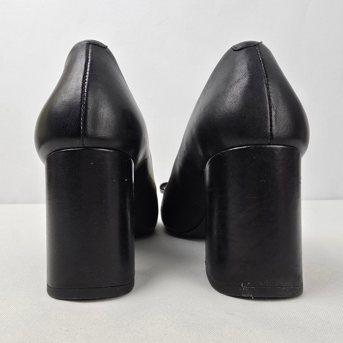 Cole Haan Black Leather Chunky Heeled Shoes Size 7.5