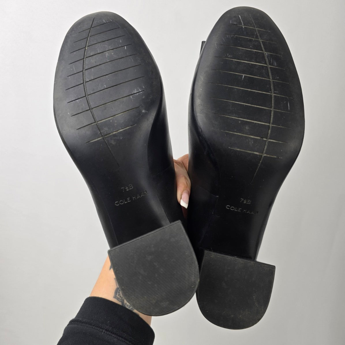 Cole Haan Black Leather Chunky Heeled Shoes Size 7.5