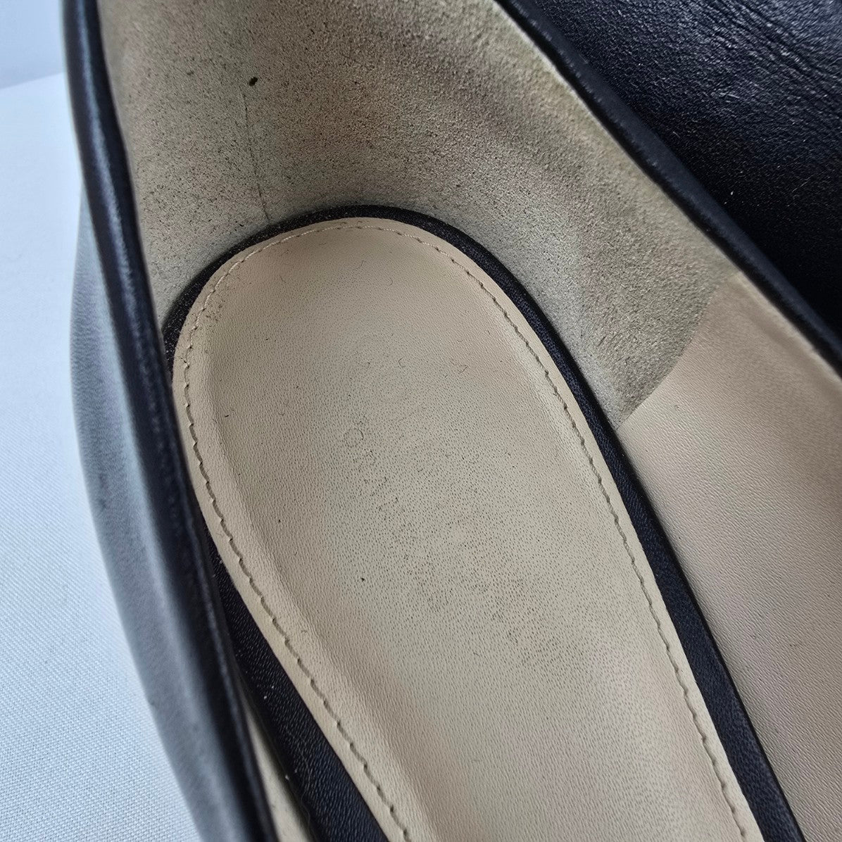 Cole Haan Black Leather Chunky Heeled Shoes Size 7.5