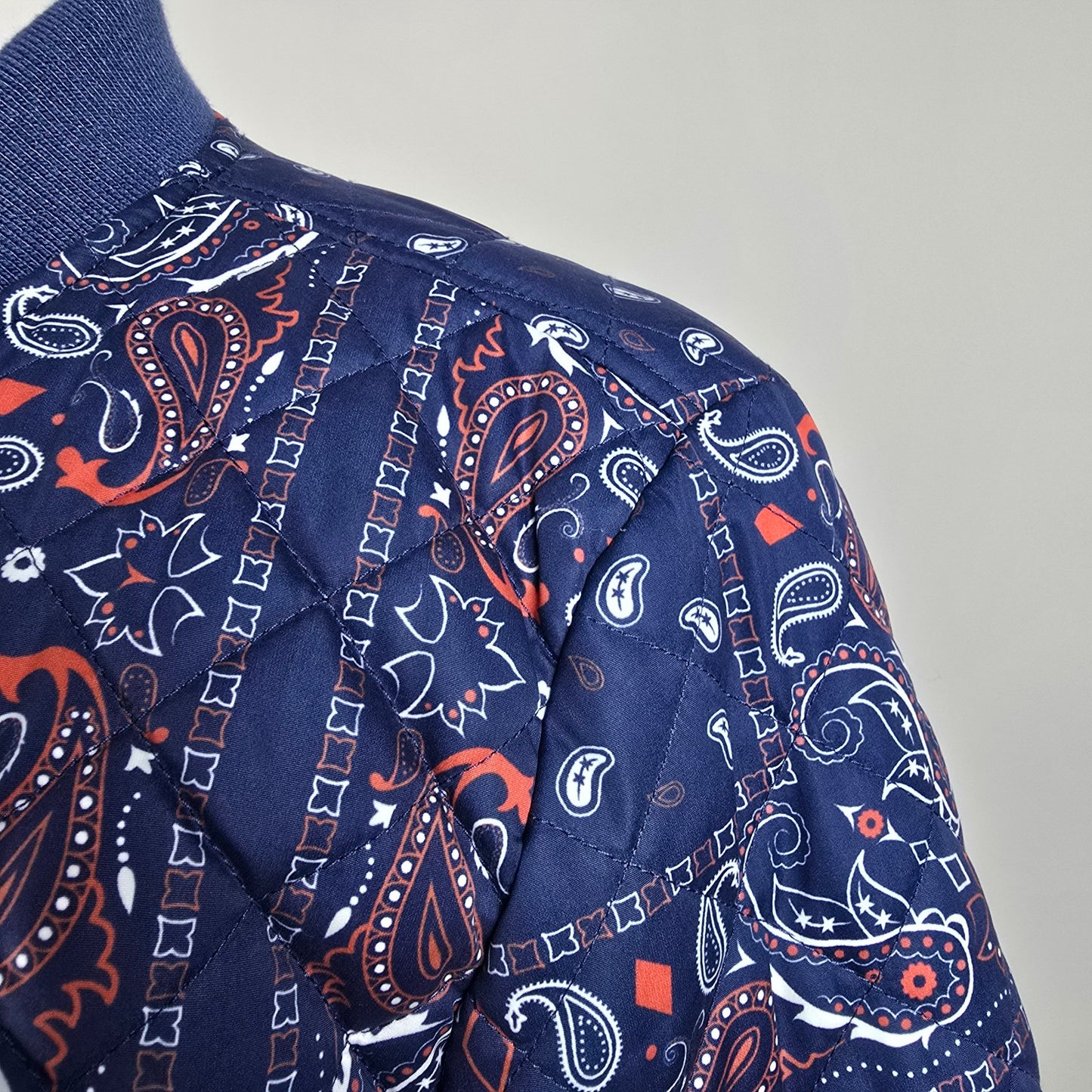 Levi's Diamond Quilted Blue Bandana Print Jacket Size L