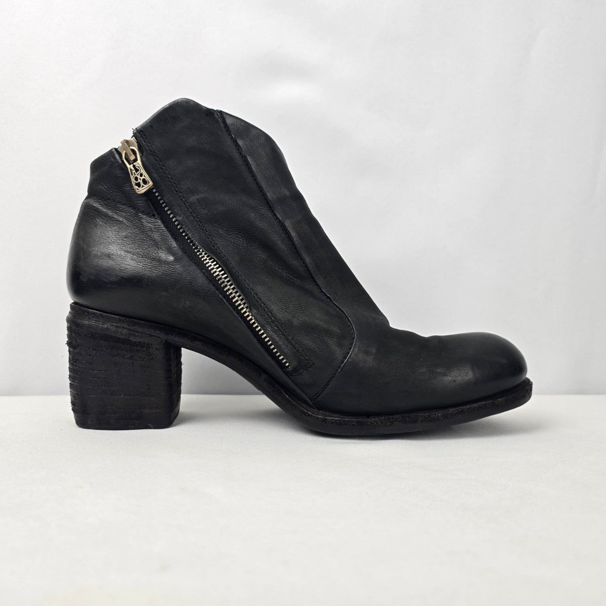 AS98 Black Leather Chunky Heel Ankle Boots Size 11