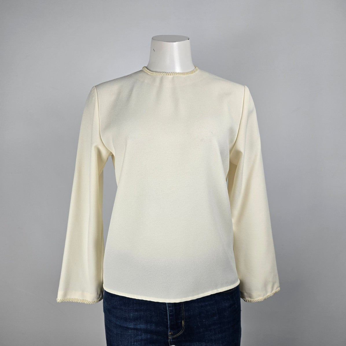 Vintage Talbots Petites Cream Beaded Neck Detail Blouse Top Size 4