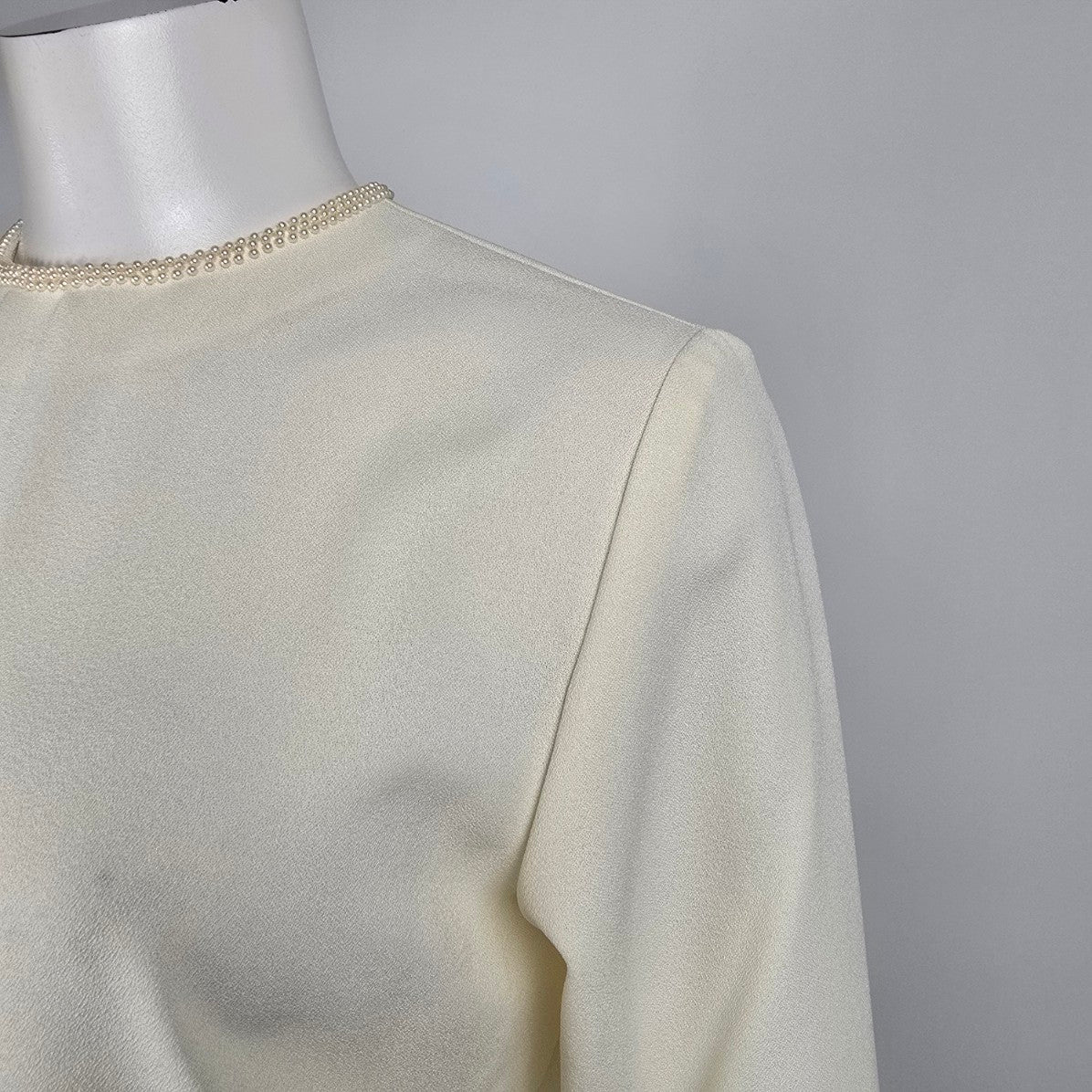 Vintage Talbots Petites Cream Beaded Neck Detail Blouse Top Size 4