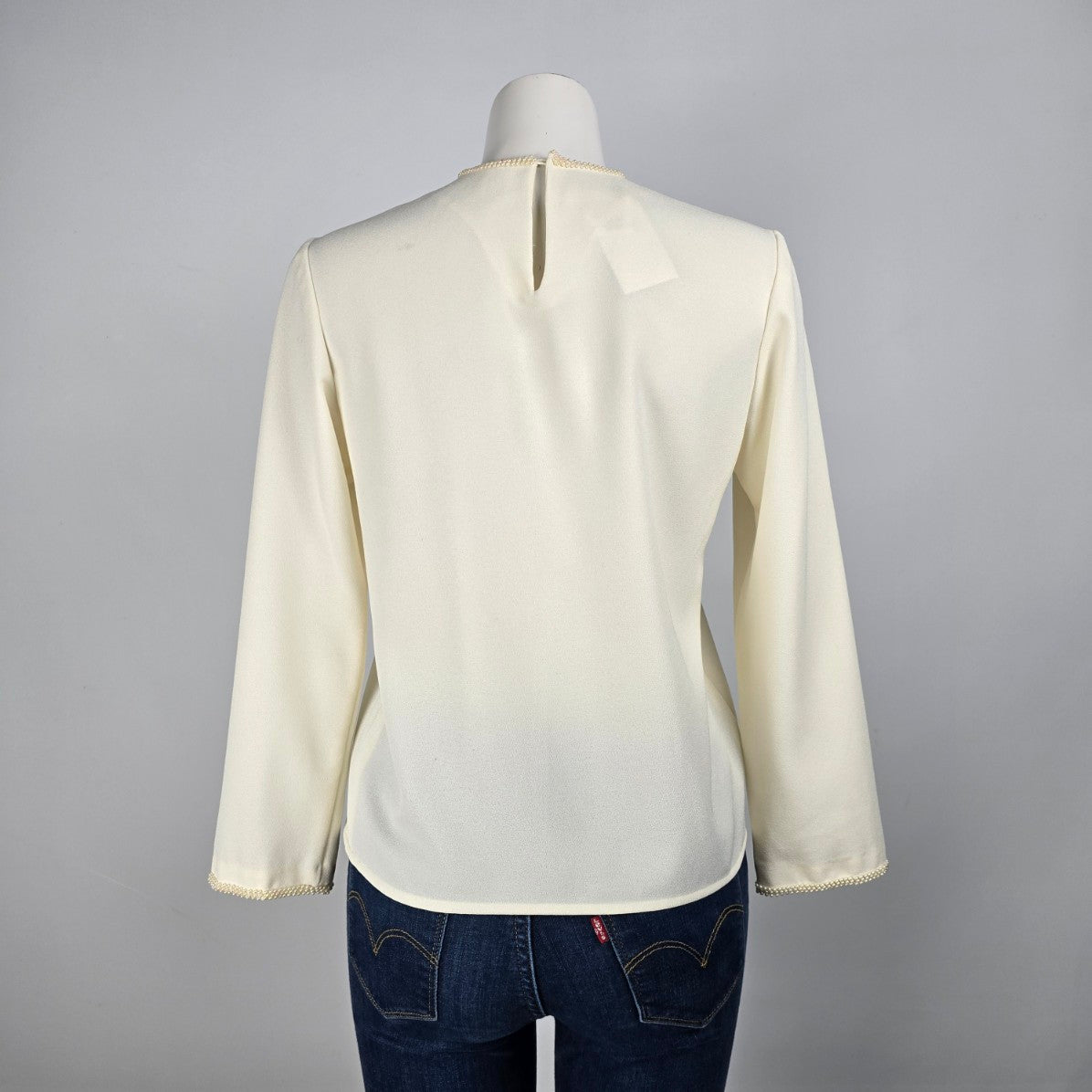 Vintage Talbots Petites Cream Beaded Neck Detail Blouse Top Size 4