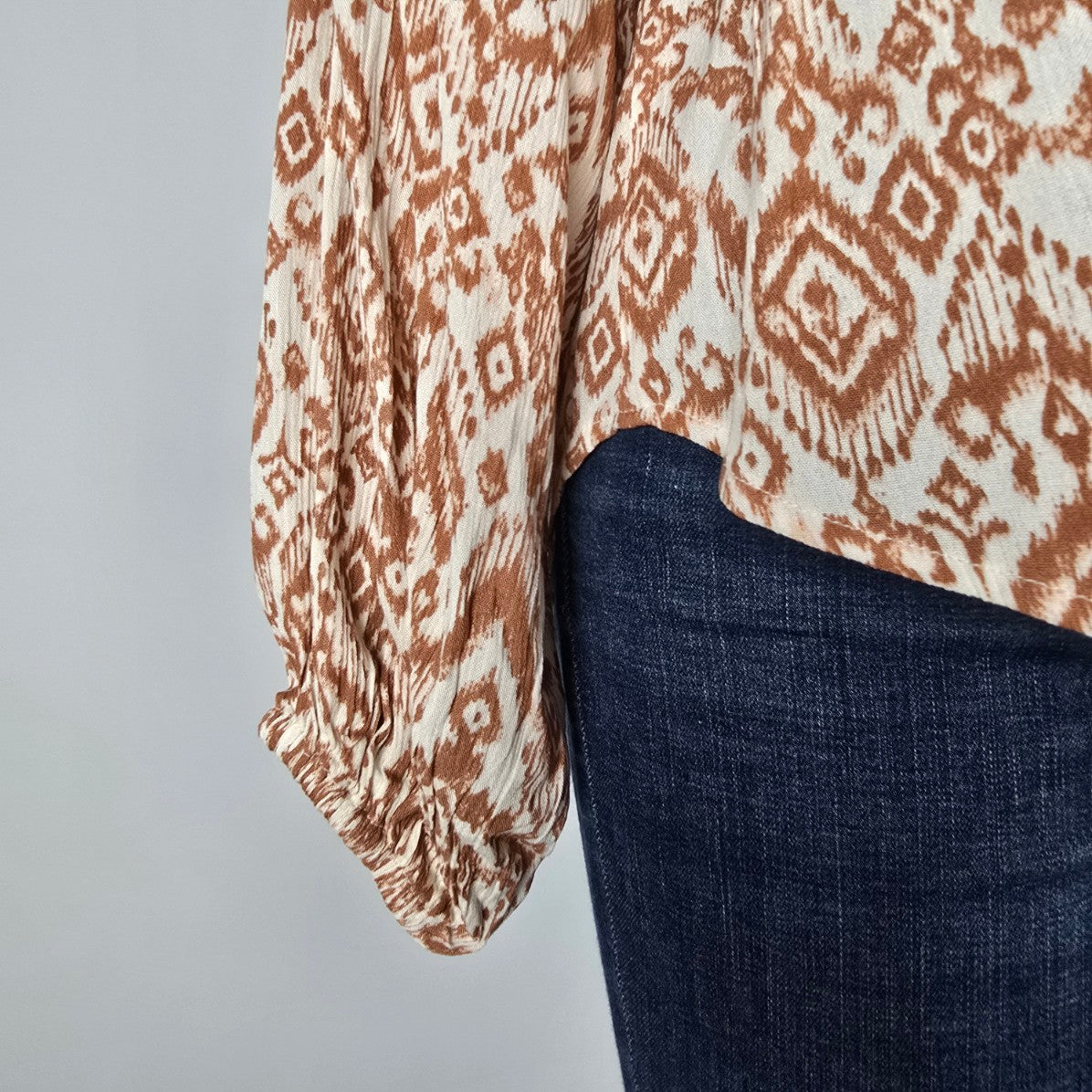 Dex Brown Aztec Print Peasant Blouse Size M