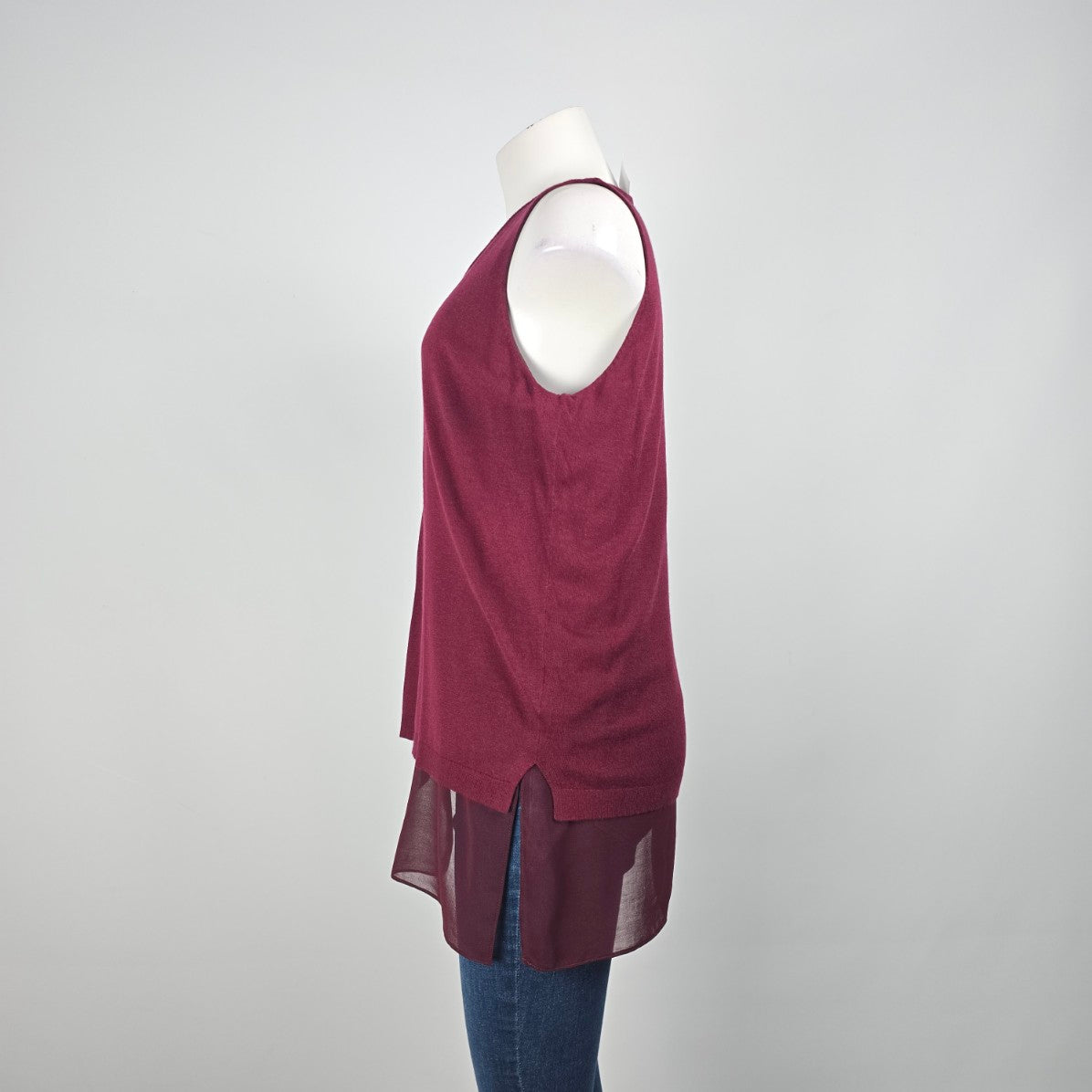 Melanie Lyne Burgundy Sleeveless Knit Top Size L