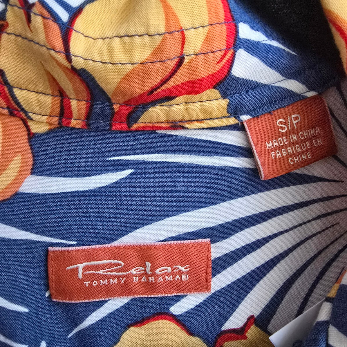 Relax Tommy Bahama Blue Tropical Print Button Up Blouse Top Size S