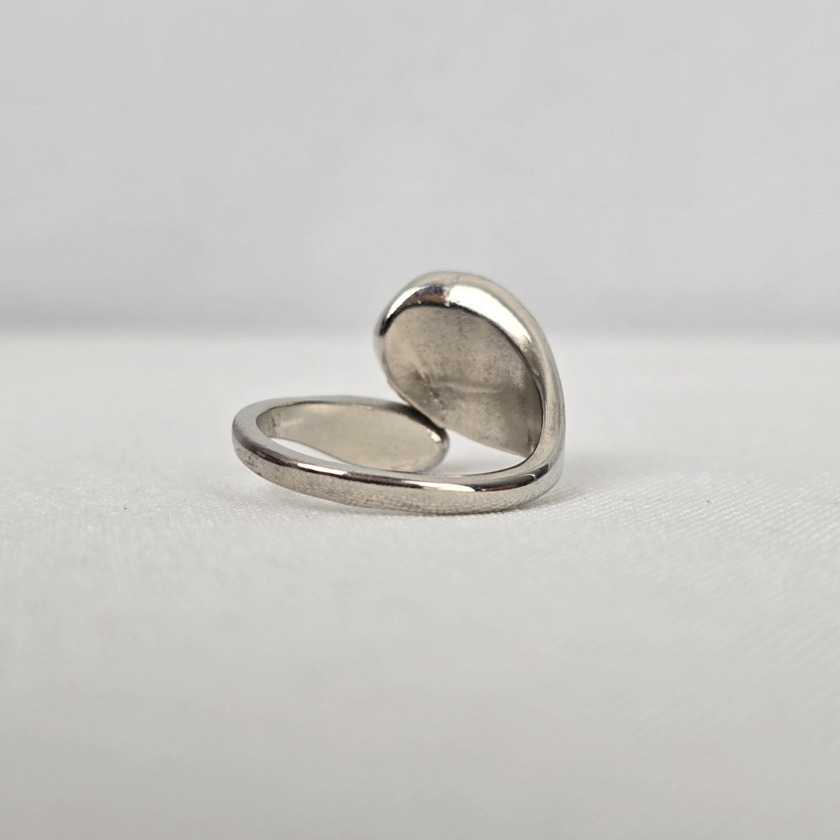 Silver Tone Wrap Ring Size 7.5