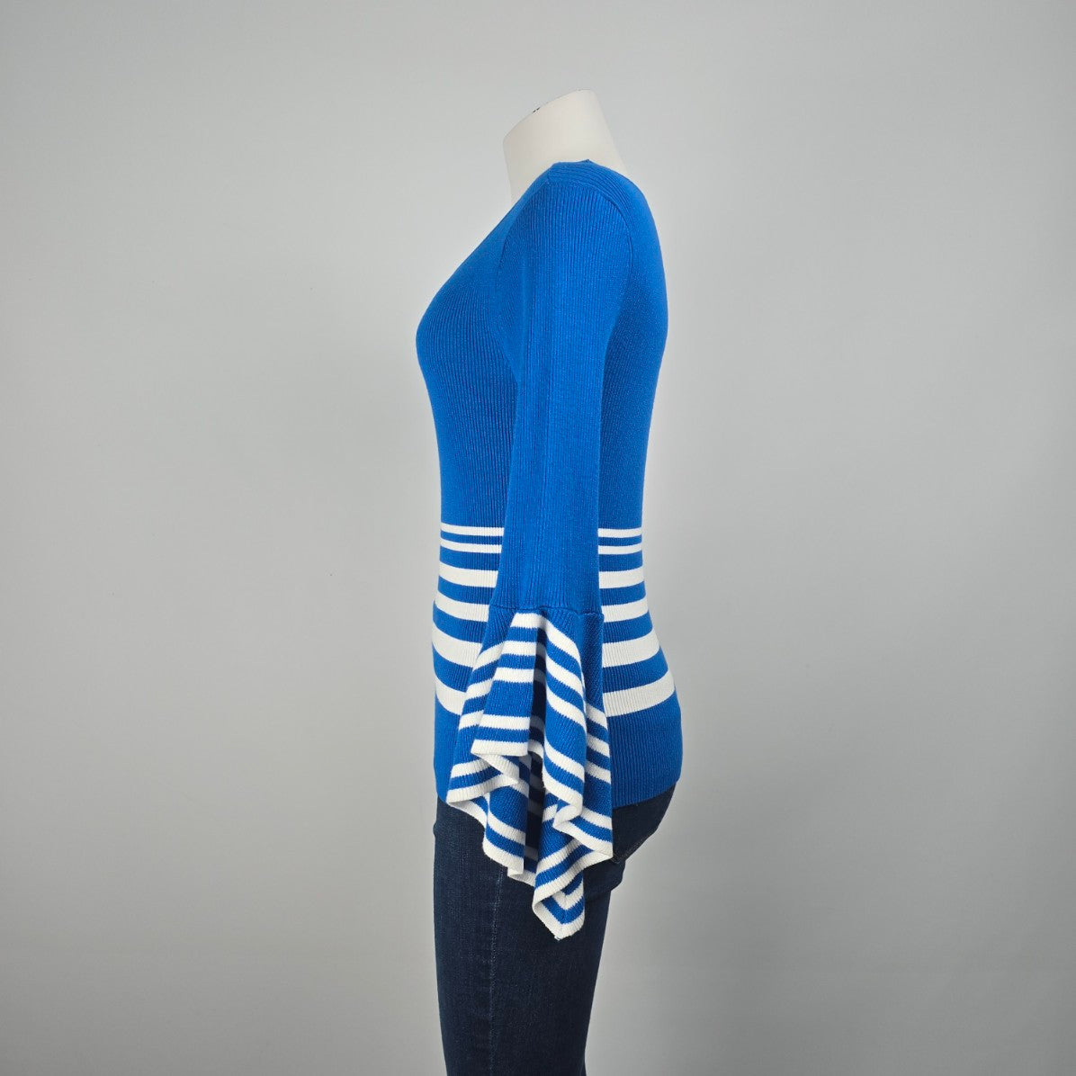 7th Avenue Design Studio Blue Knit Flare Sleeve Sweater Size S