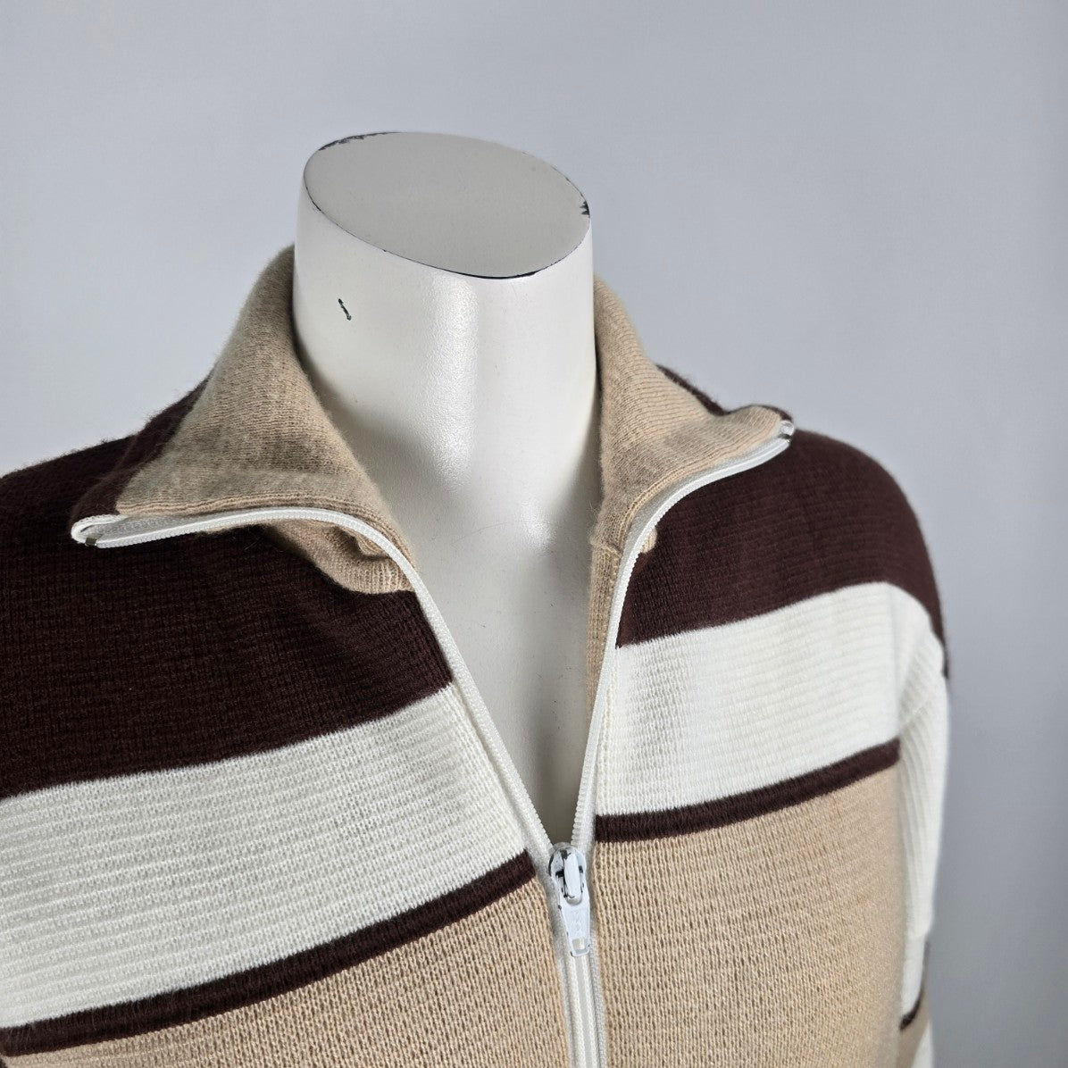 Vintage All Canada Brown Zip Up cardigan Jacket Size L