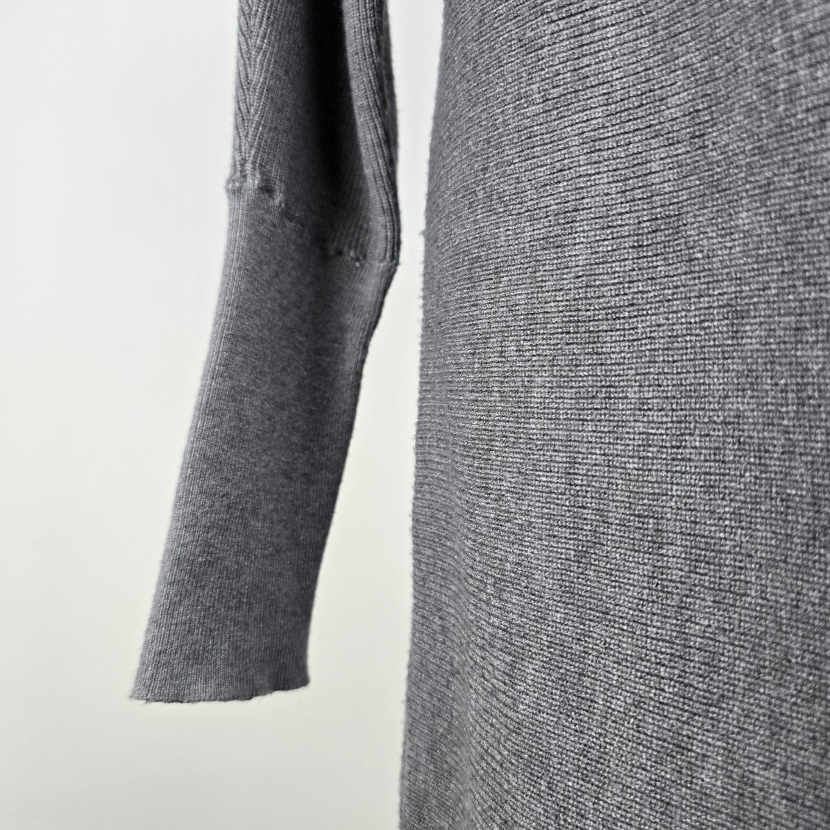 Tahari Grey Knit Long Sleeve Sweater Dress Size M