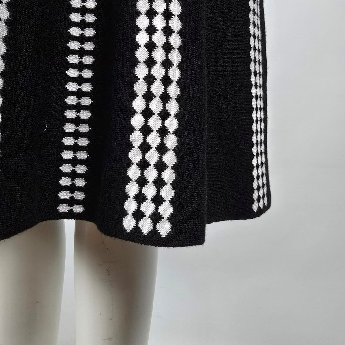 Danny and Nicole Black & White Knit Fit & Flare Dress Size 2X